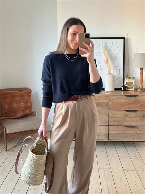 Fashion stylist Traci Franklin considers <b>Reformation</b> a top choice for work <b>pants</b>. . Reformation mason pants review